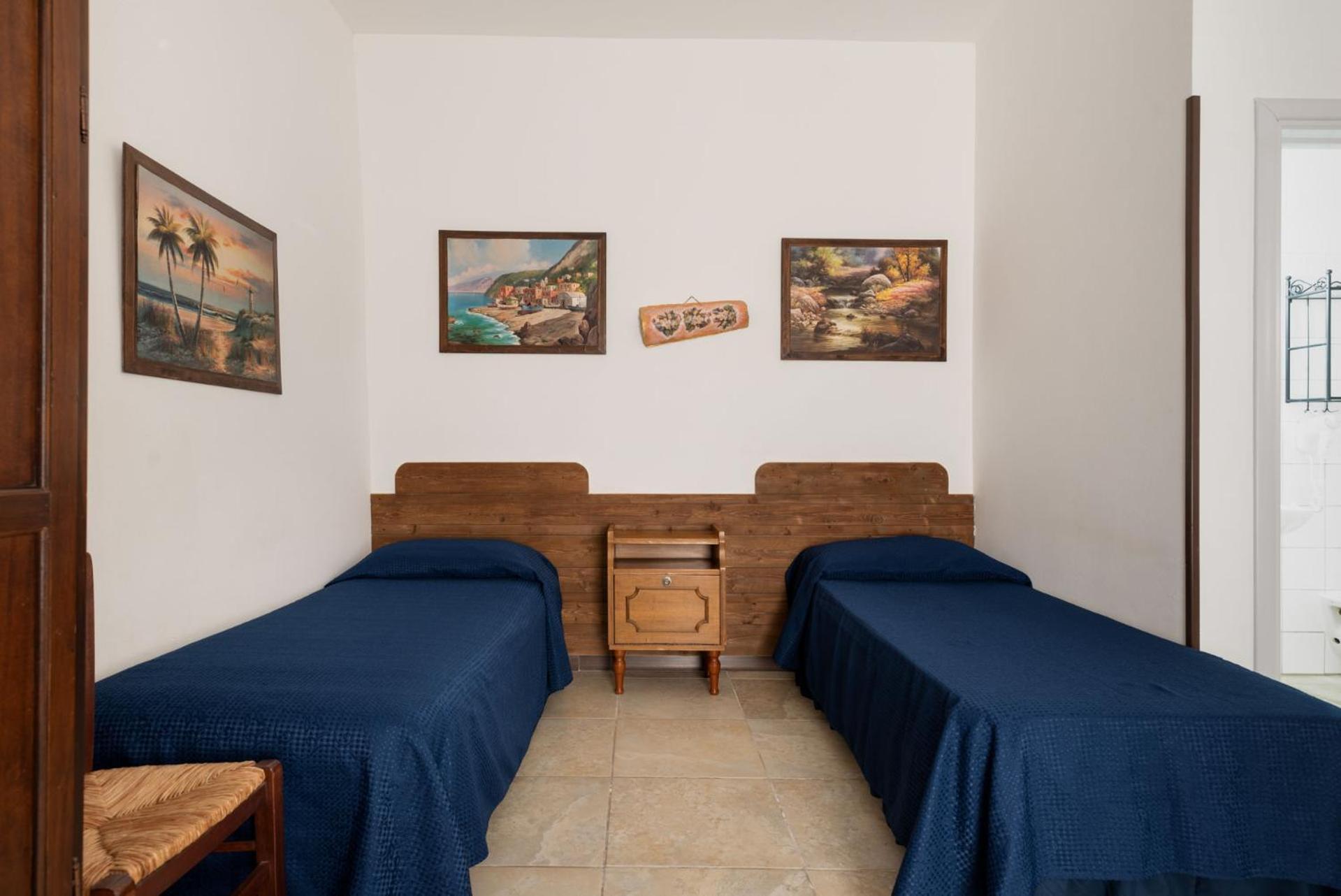 Bio-Agriturismo Masseria La Palombara Salve Eksteriør billede