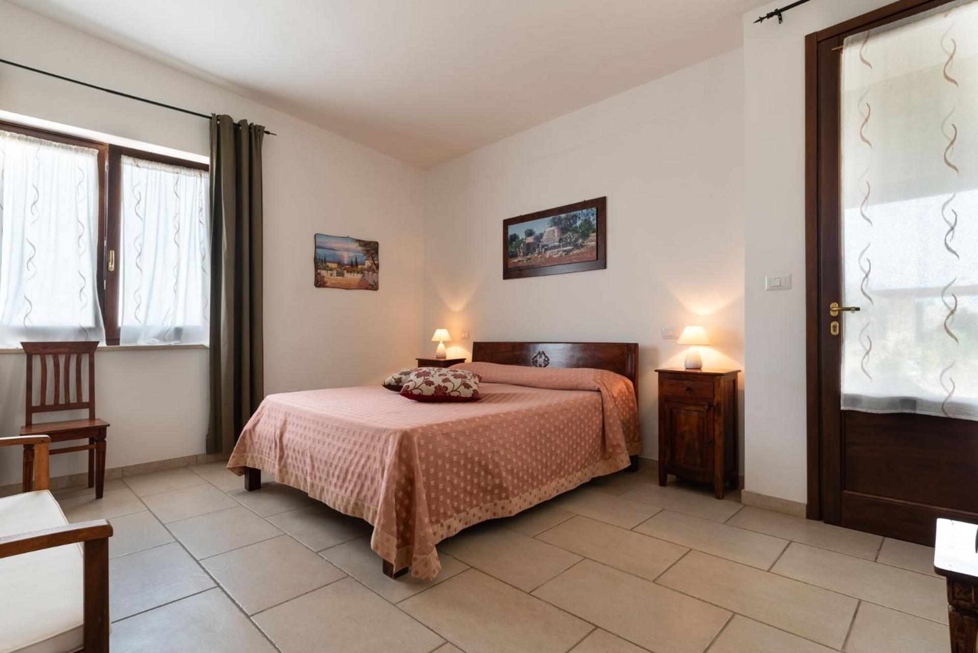 Bio-Agriturismo Masseria La Palombara Salve Eksteriør billede