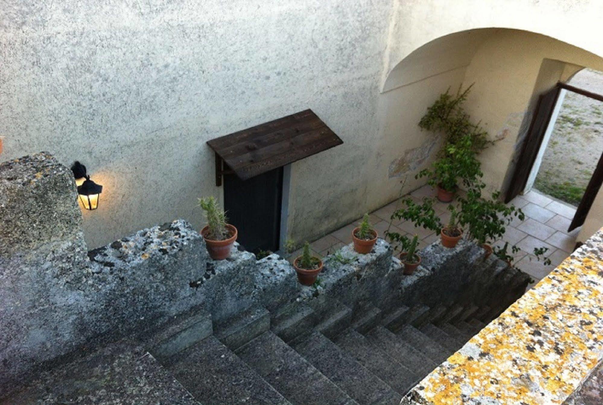 Bio-Agriturismo Masseria La Palombara Salve Eksteriør billede